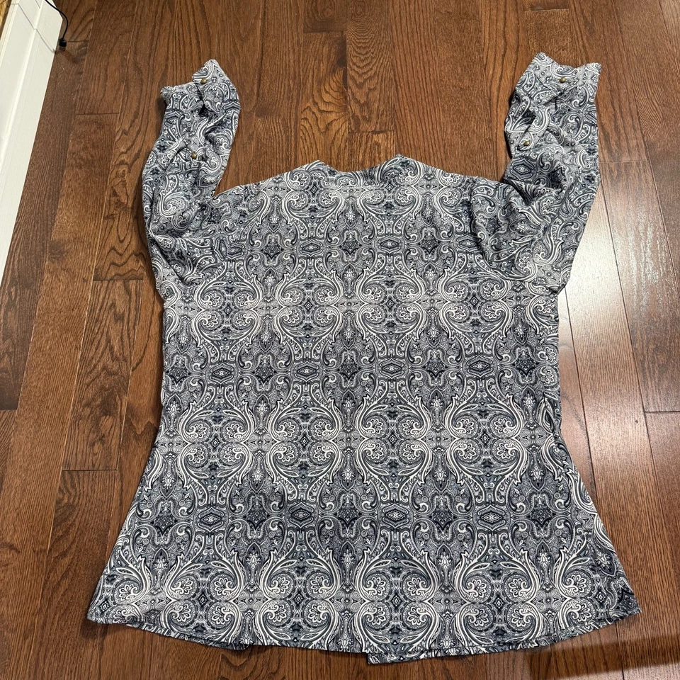 Blusa LAURA SCOTT Mujer-Negro y Gris Paisley Abotonada Manga Larga Ajustable-TALLA-2x Foto 3 de 4