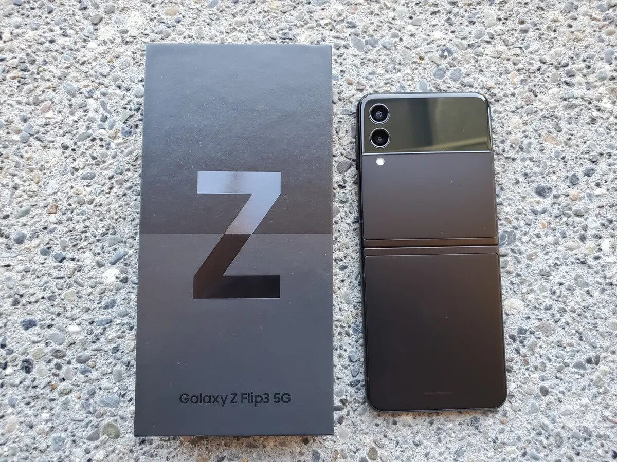 samsung galaxy z flip 3 5g cell phone Black 128 memory | eBay samsung galaxy z flip 3 5g cell phone Black 128 memory | eBay