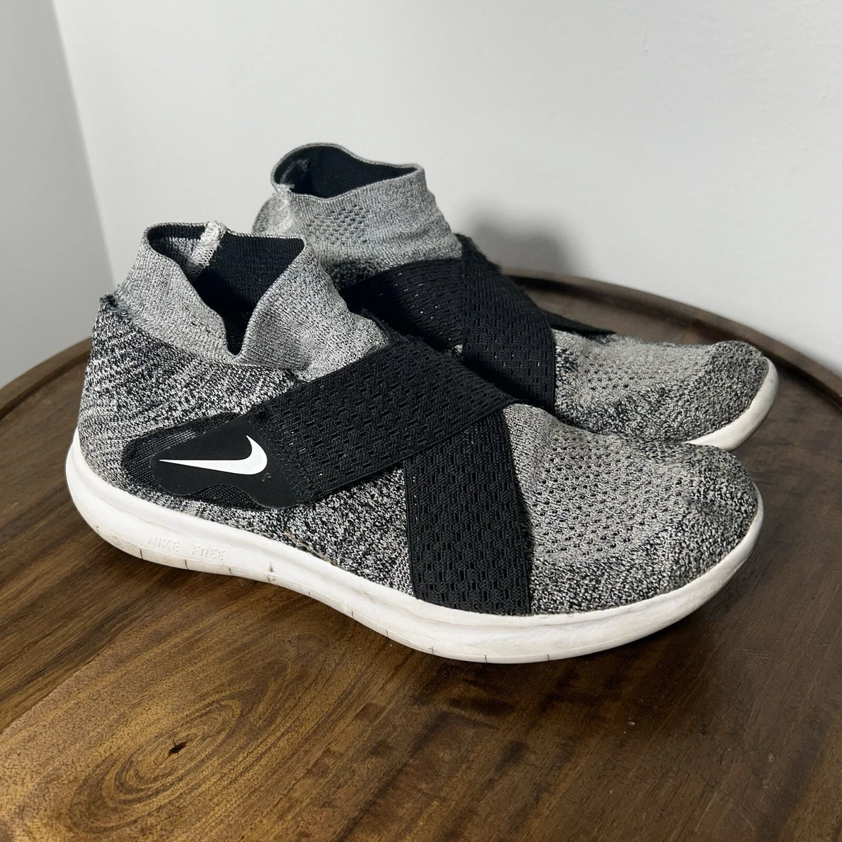 Las mejores ofertas en Nike Free Run Motion Flyknit 2017 Black | eBay