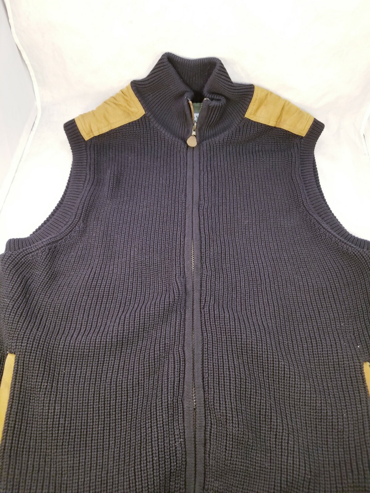 Picture 3 of 6