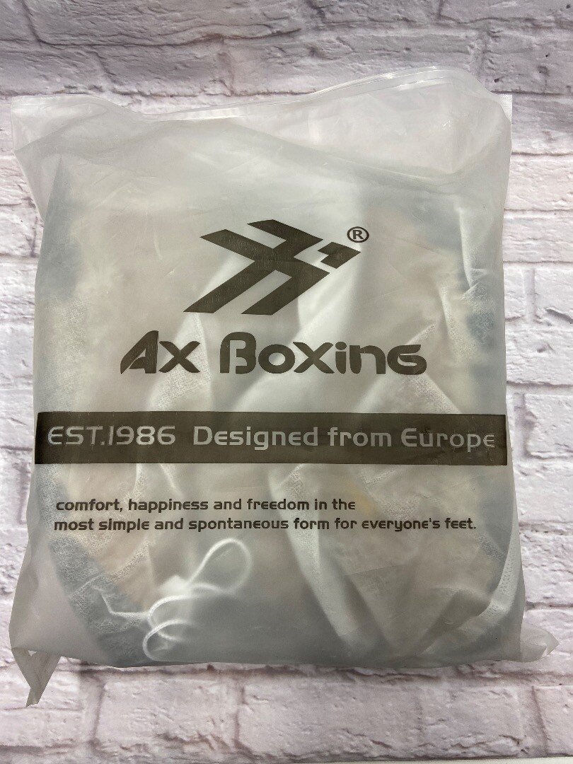 Non slip walking boots brand new SIZE 9 CG K09 eBay