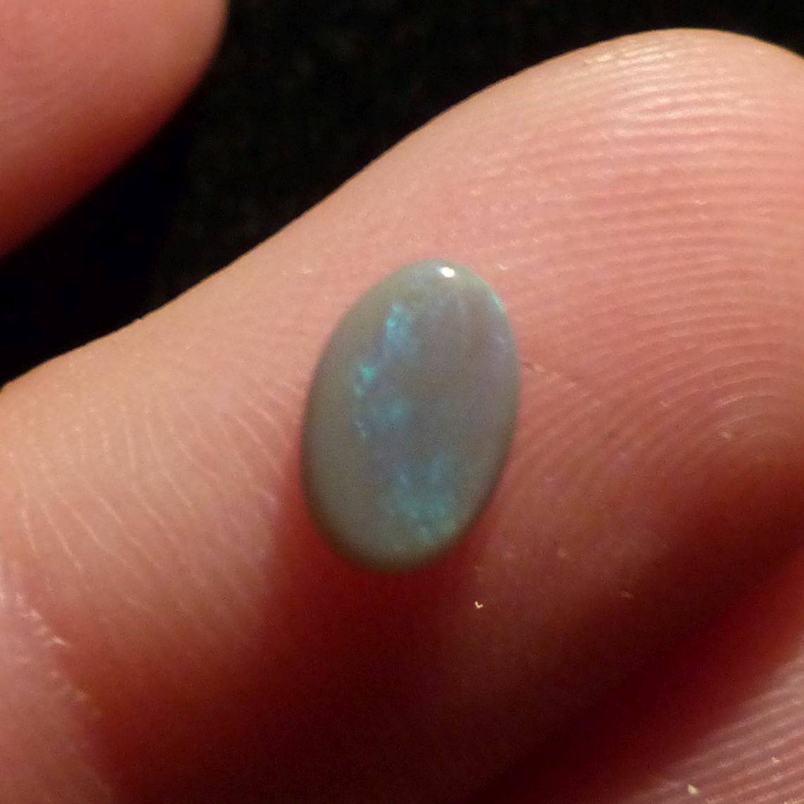 Opale noire d'Australie 0.435cts, une pierre précieuse de collection de qualité Premium