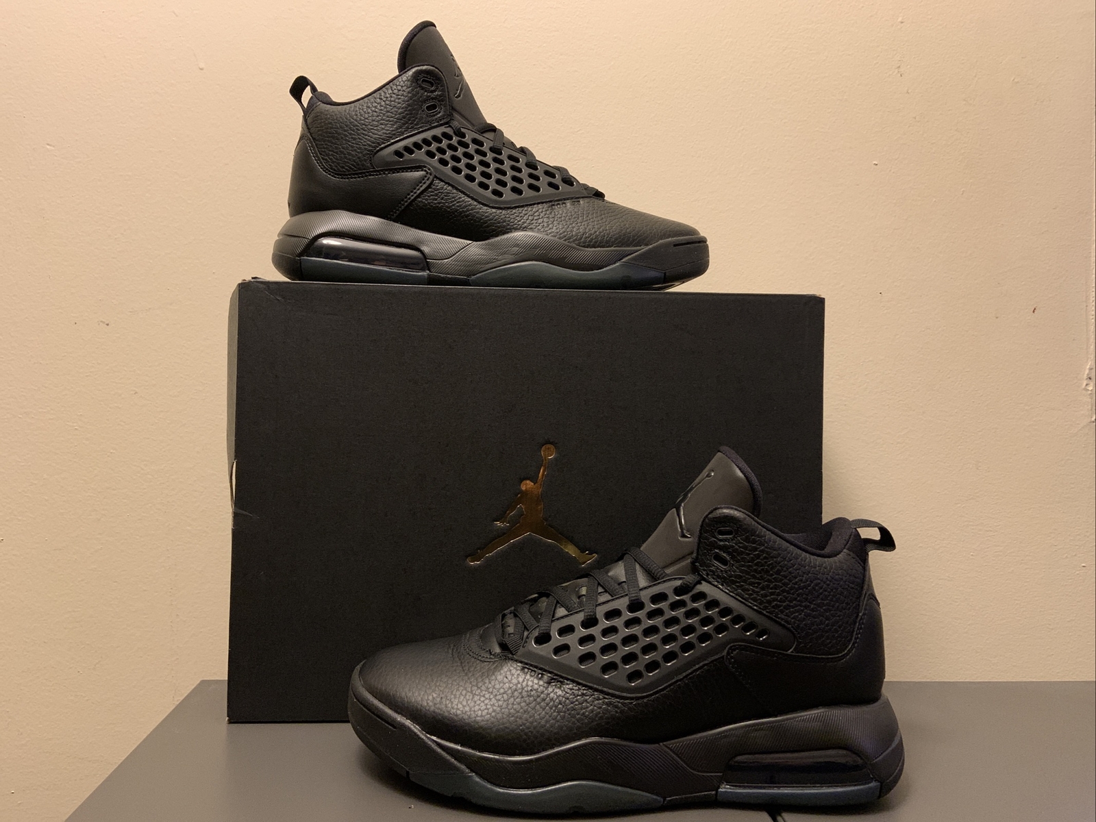 Jordan Maxin 200 Black Anthracite for 