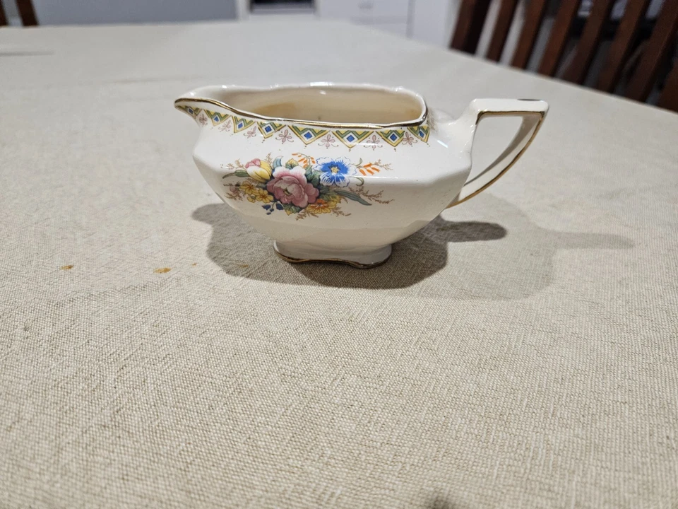 Demitasse coffee/tea set with milk jug - image 4 of 4