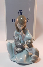 Lladro 5 1/2" Young Girl Cat & Dog Figurine 5640 Cat Nap + Box  1990s Excellent