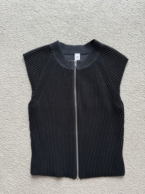 alo yoga ベスト ALO Yoga Denim Knit Sleeveless Full Zip Up Top Vest Tee in Black