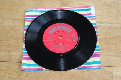 PETER SELLERS & SOPHIA LOREN..GOODNESS GRACIOUS ME..EXCELLENT 1960 POP 7'' R 4702