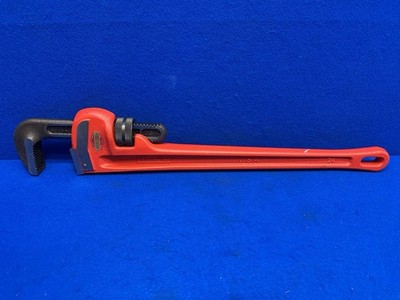 RIDGID Heavy-Duty Pipe Wrench,24'' ,31030,4A501
