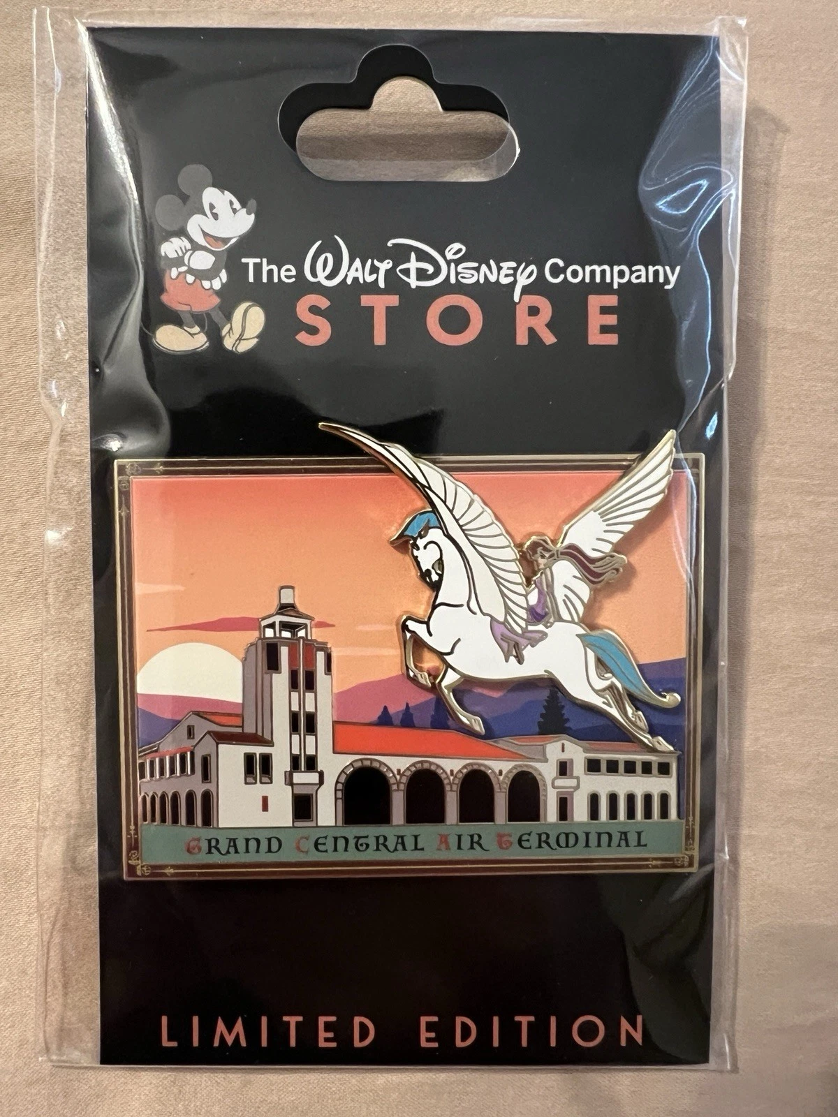 Disney TWDCS DEC Employee Grand Central Air Terminal Series Pegasus & Meg Pin