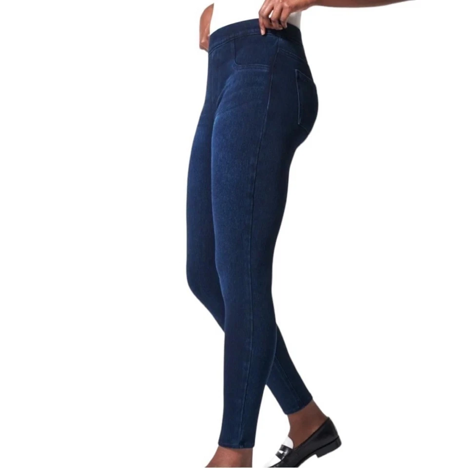 Leggings jeans spanx nova com etiquetas em enxágue crepúsculo tamanho pequeno - Imagem 2 de 4