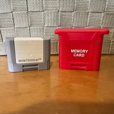 Nintendo 64 N64 OEM Controller Pak  Video Game Red Memory Card w/ Game Case