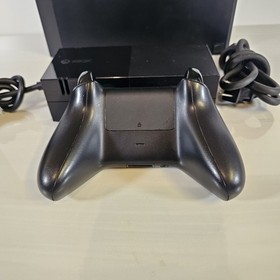 Microsoft Xbox One 500GB- Forza Motorsport 6 Console With Black Remote 