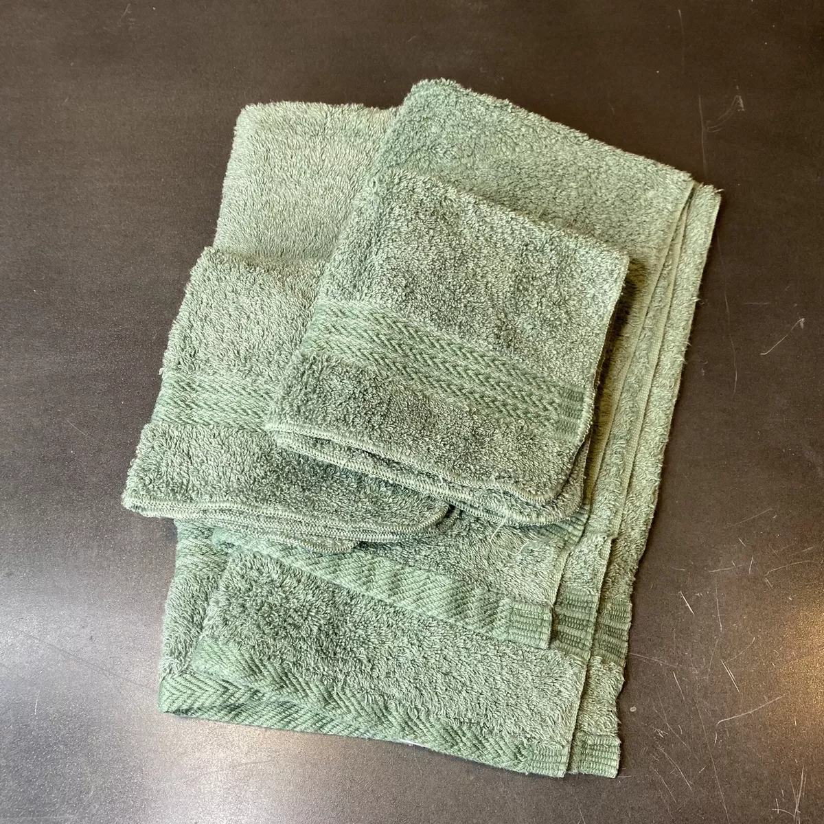 Vintage Fine Linens Wamsutta 2 Hand Towels And 2 Washcloths Soft Sage Green