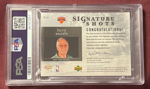 UD Sweet Shot Larry Brown Signature Shots 2005 Auto Knicks Gem Mint PSA 10 - Imagen 2 de 2