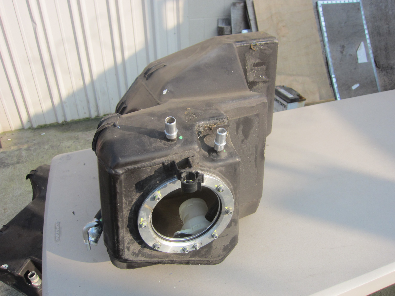 Ferrari 458 Spider - RH Fuel Tank - P/N 276666