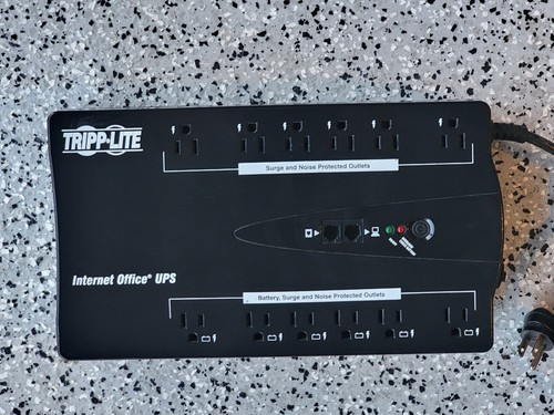 TRIPP-LITE INTERNET900U OFFICE UPS SURGE PROTECTOR UNIT - 第 1/5 張圖片