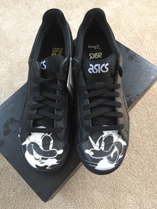 asics disney mickey