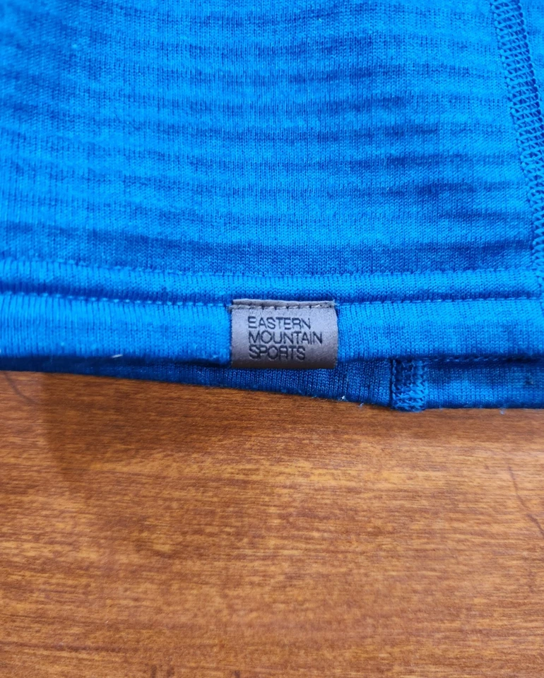 Eastern Mountain Sports Polartec Powerdry Fleece Sweater Size Small - Image 2 of 4