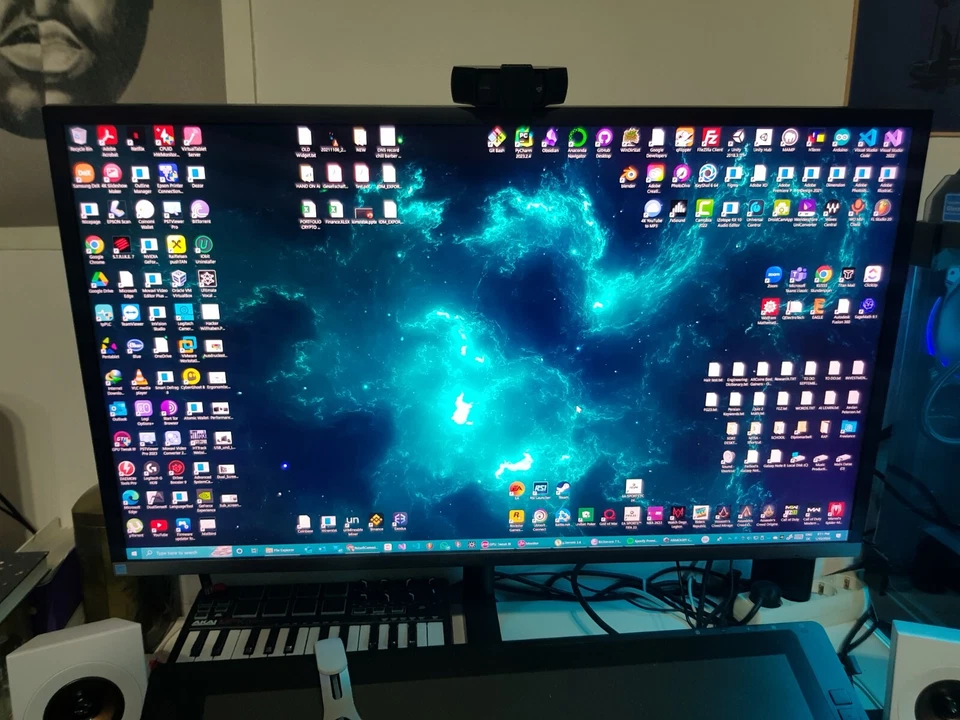 32 Zoll 4K QLED Monitor - Samsung U32H850 *Künstler/Designer/Editoren/Gamer* - Bild 3 von 4