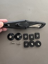 SCUBAPRO DIVING KNIFE WITH 2.5 INCH 304 STAINLESS STEEL BLADE IN GREAT CONDITION
