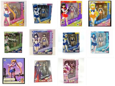S.H.Figuarts Pretty Guardian Sailor Moon Series 1 (2013-2015)