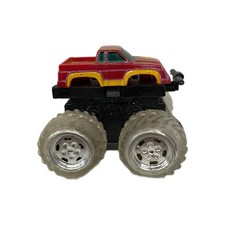 Micro Machines Monster Truck TuffTrax Series Vehicle With Translucent Wheels