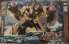 Transformers Legacy United Titan Class Armada Universe Tidal Wave NEW