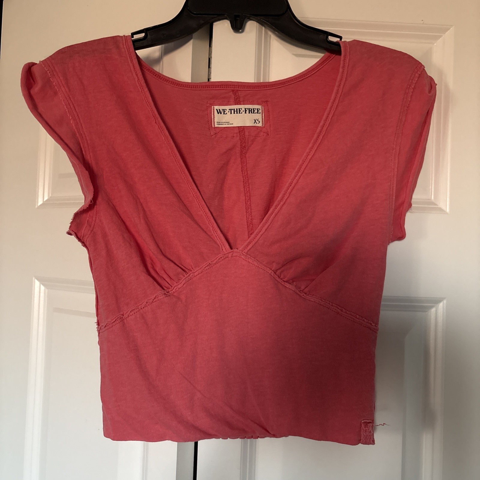 We The Free People Women's XS Pink Top Cropped Shirt