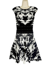 Karen Millen Black White Abstract Dress UK M Studded Waist Fit Flare Skater Knit