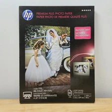 HP Premium Plus Photo Paper 80 lbs. Soft-Gloss 8-1/2 x 11 50 Sheets/Pack CR667A