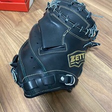 Official Catcher's Mitt Used, Excellent Condition