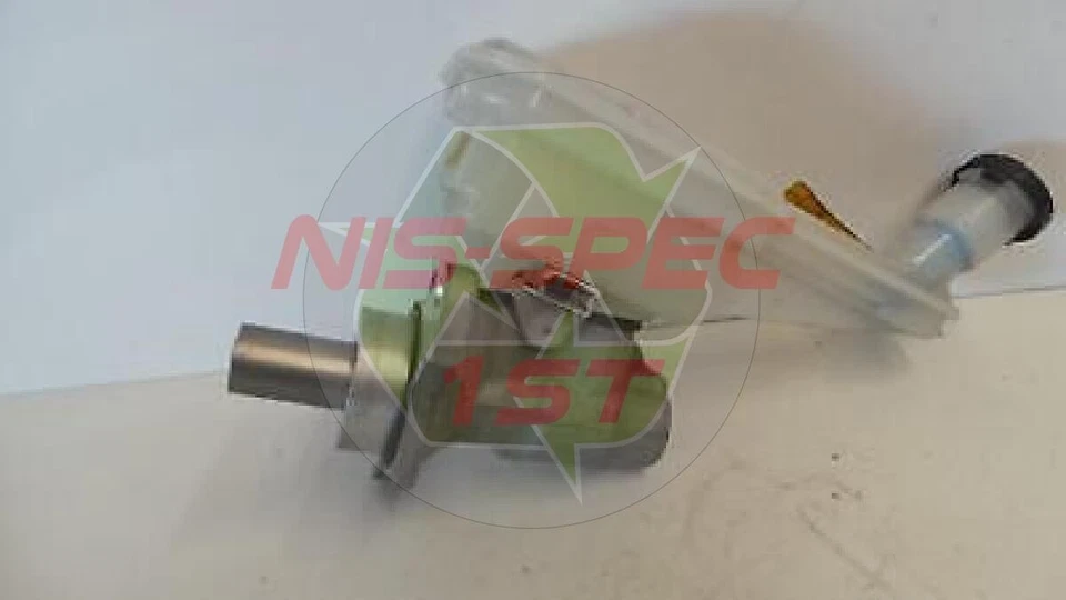 Cilindro maestro de freno Nissan MICRA MK4 (K13) 1HA2A Foto 2 de 4