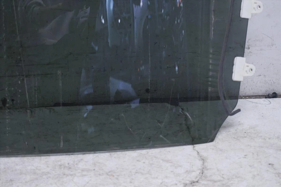 Nissan Xterra 2005-2009 pasajero trasero derecho puerta trasera ventana de vidrio 82300-Ea000 Foto 3 de 4