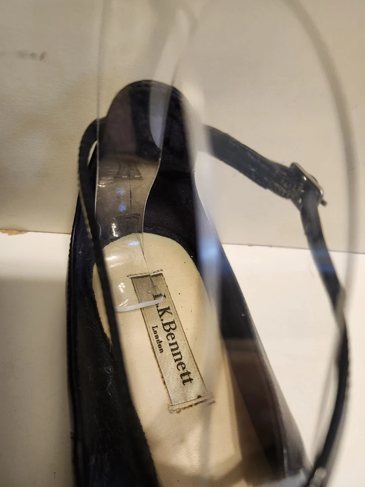 L.K. Zapatos planos de ballet Bennett "Nessie" entrecruzados de cuero negro talla 7,5/37,5 Ret $285 Foto 4 de 4