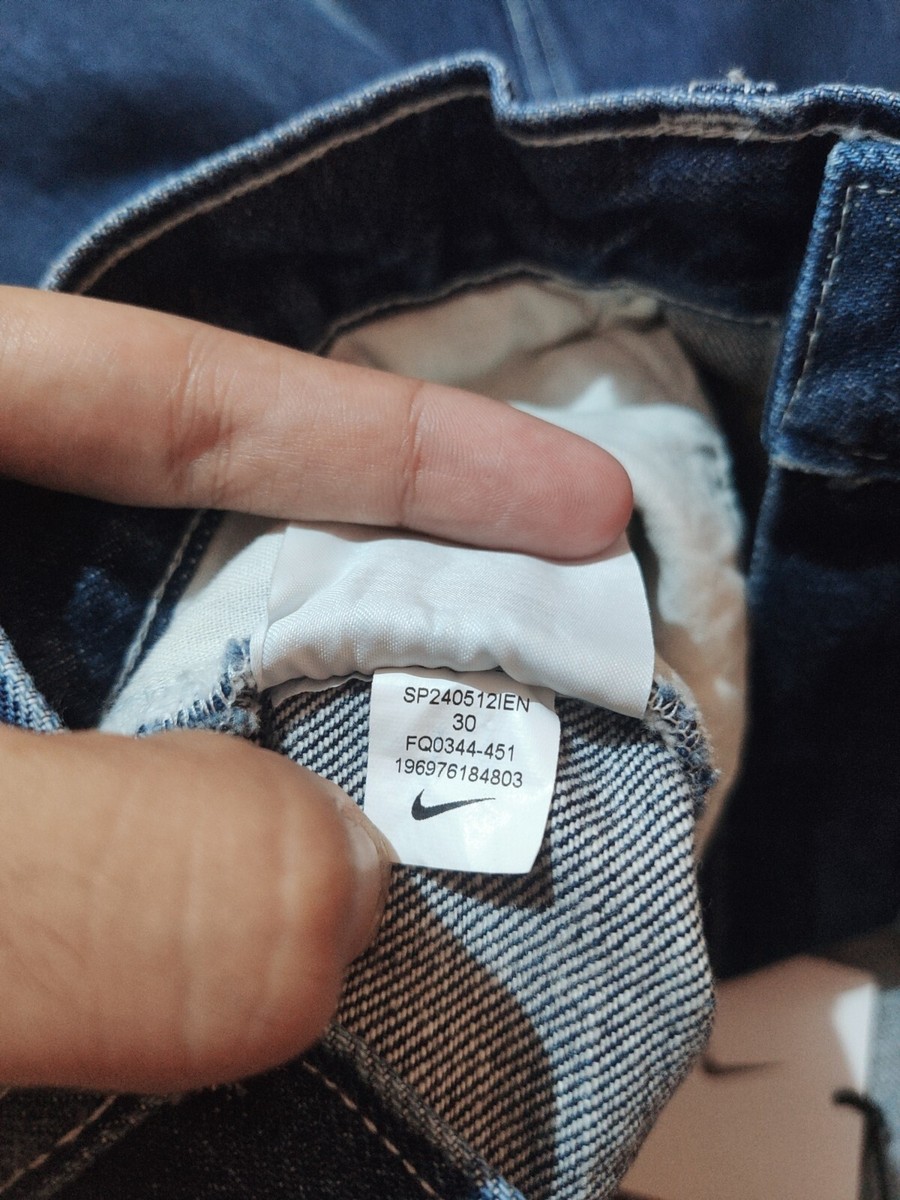 Supreme x Nike Denim Short Blue Indigo Size 30 New With Tag Supreme x Nike Denim Short Blue Indigo Size 30 New With Tag