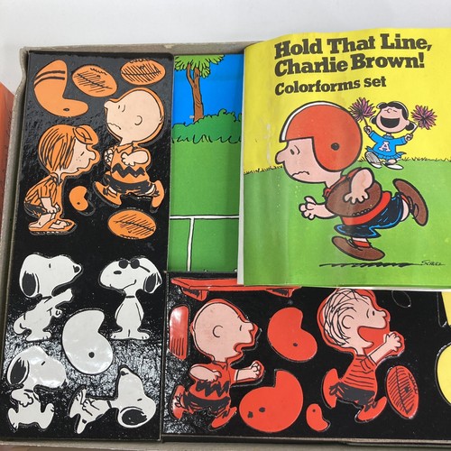 Vintage Colorforms 1966 Hold That Line Charlie Brown and Whats On Sale Snoopy - Picture 4 of 14