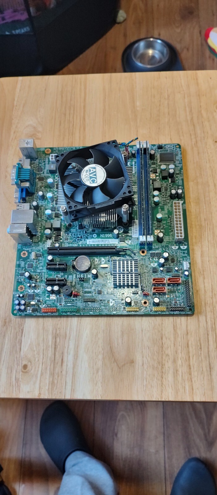 Picture 1 of 3