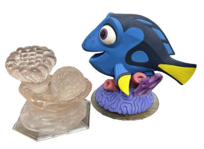 Disney Infinity FINDING DORY Starter Set-1 Figure (DORY) & Power Crystal