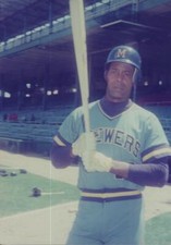 BOBBY DARWIN BREWERS ORIGINAL BRACE UNSIGNED 5X7 PHOTO