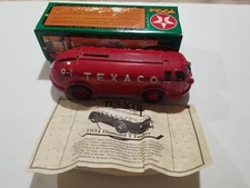 ERTL Texaco 1934 Diamond T Doodle Bug 1994 Edition #11 8" Long Die Cast Bank 