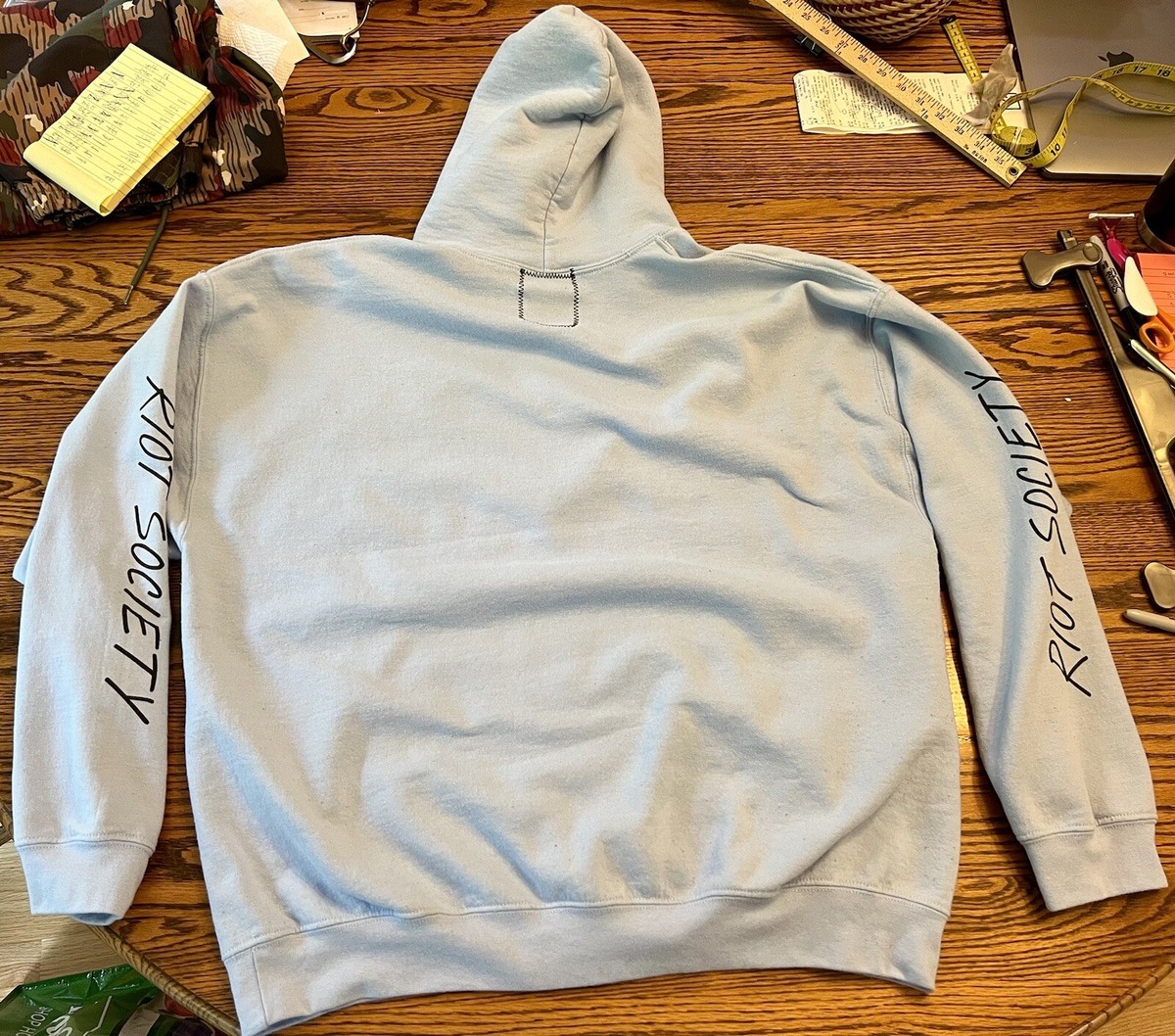 Riot Society Pullover Hoodie Embroidered Broken Heart Baby Blue 