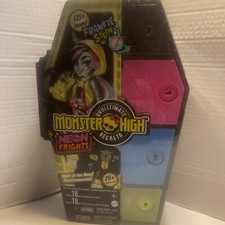 Monster High Neon Frights Frankie Stein Skulltimate Secrets Fashion Doll New!