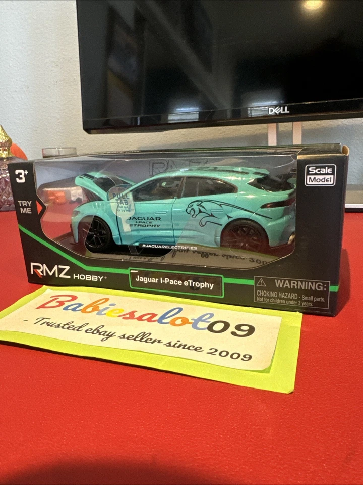 Jaguar I-PACE e-TROPHY verde azulado turquesa escala T1/32, luces + sonido modelo fundido a presión Foto 4 de 4
