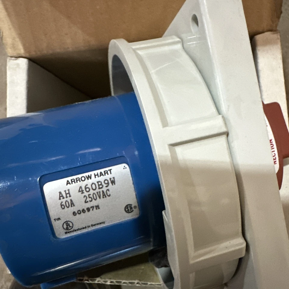 ⚡️Cooper Arrow Hart AH460B9W Watertight Inlet Pin & Sleeve 60A 4W 3-PH 250V⚡️ - Image 3 of 4
