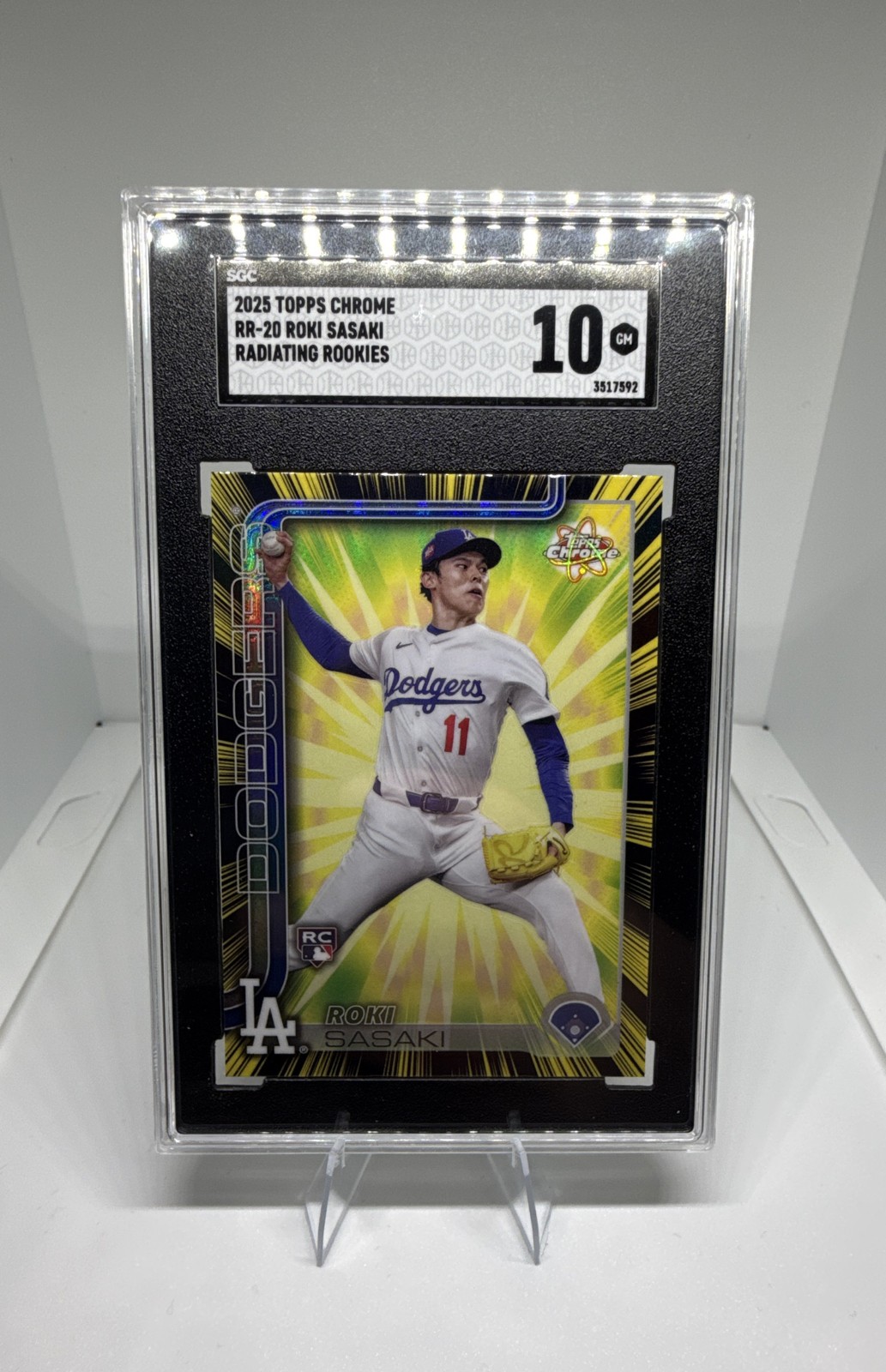 2025 Topps Chrome - Radiating Rookies Roki Sasaki #RR-20 (RC) SGC 10