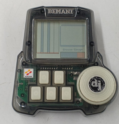 ビーマニポケット2000 KONAMI Konami LCD BEMANI Pocket 2000 Handheld Console Beatmania Built-in