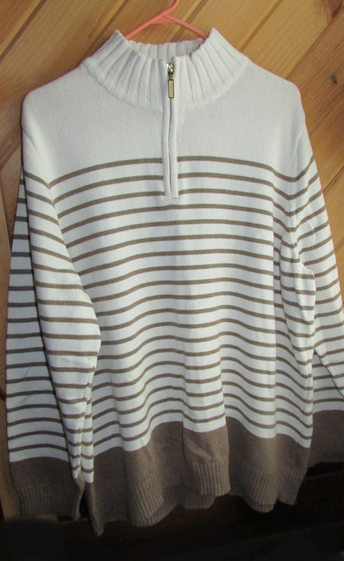 KAREN SCOTT   WOMEN  PLUS   Sz 2X    CREW  ZIPPER   NECK   SWEATER   WHITE/TAUPE
