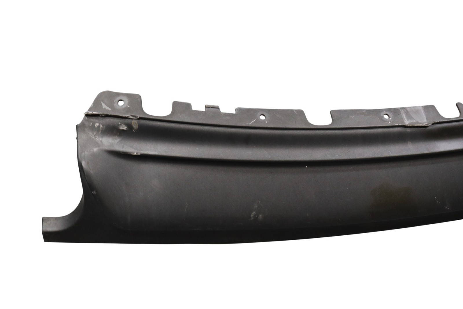 14-19 Maserati Ghibli M157 Rear Bumper Center Lower Molding Trim 670010777 Oem