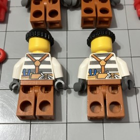 The LEGO City Bandit Minifigure Lot Of 4 60141-1 Police Station F4 29