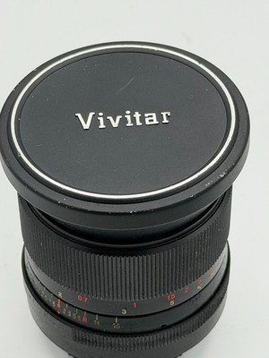 Vivitar 28mm f/2.5 Auto Wide Angle Lens Japan Manual Focus w/ Case Untested